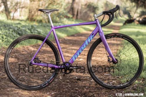 Brodie Cross ficha técnica y opiniones